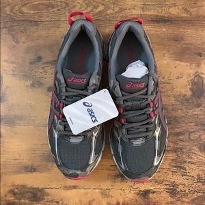 Women’s Asics Running Shoes Size 9